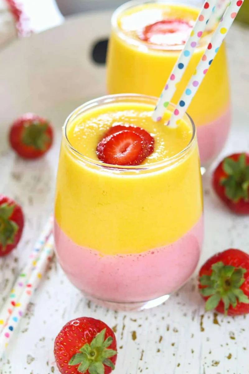 Strawberry and Mango Smoothie