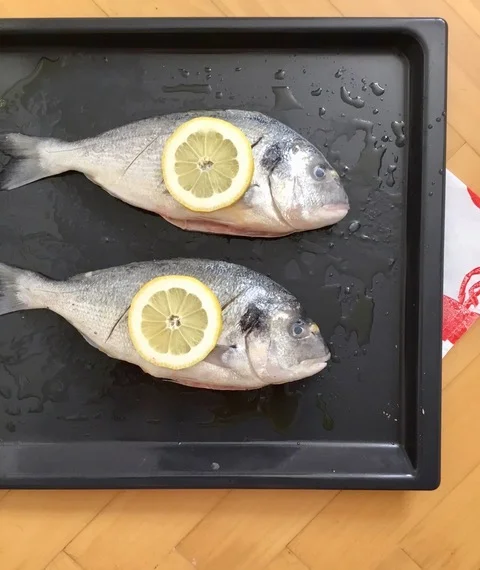 Whole sea bream from the oven-super easy to prepare!