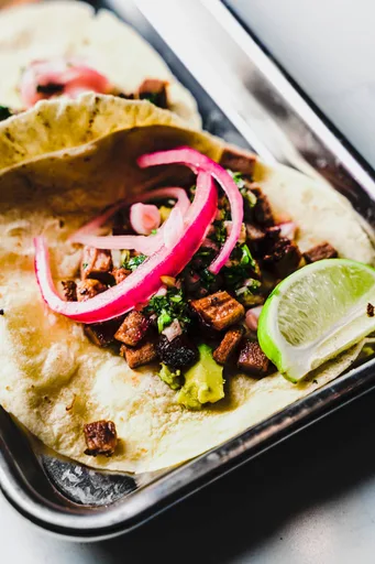 Tacos de pecho de res
