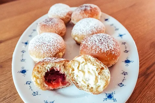 Northern Norwegian Solboller (Sun Buns)