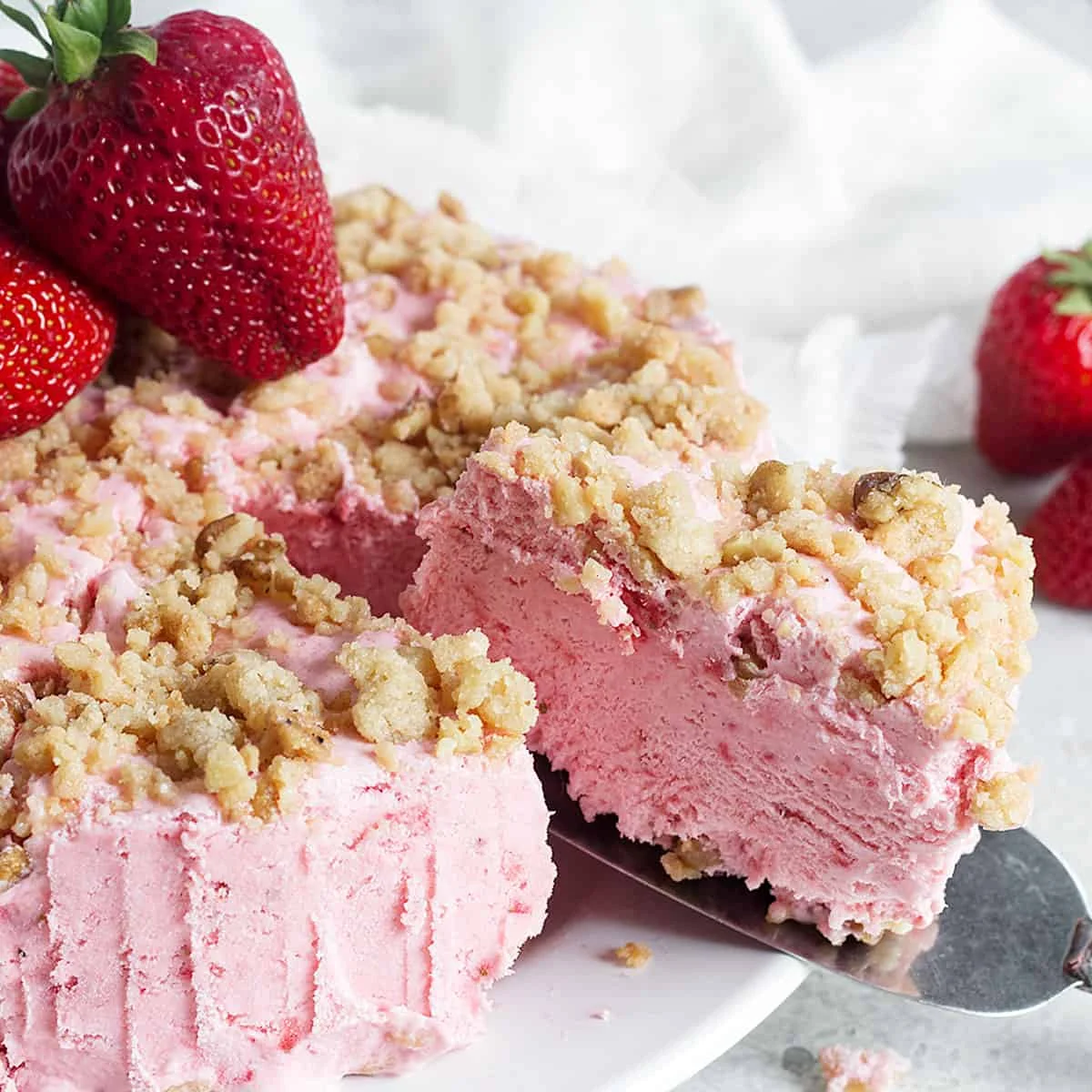 Frozen Strawberry Dessert