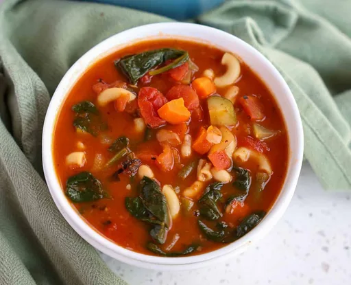 Sopa minestrone clásica