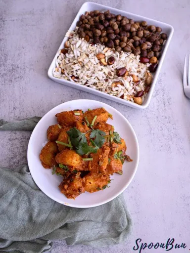 Receta de Piro Aloo (patata picante)
