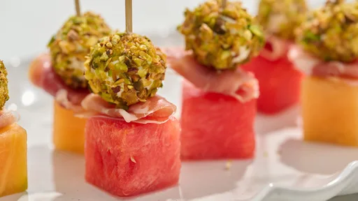 Brochetas de Melón al Mojito con Jamón Serrano