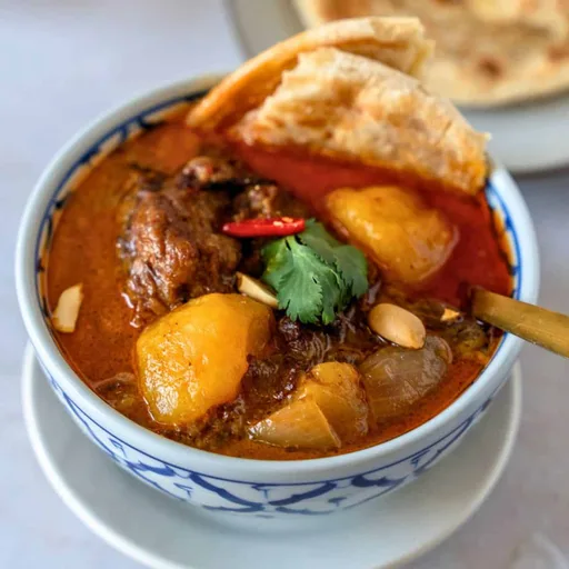 Massaman Beef Curry (Instant Pot)