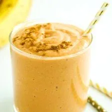 Batido de Avena con Sabor a Pastel de Zanahoria