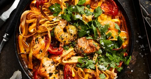 Bouillabaisse-tuorepasta