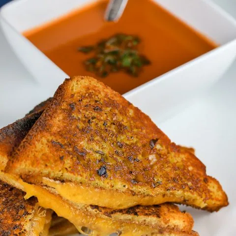 Crispy Basil Grilled Cheese Sandwiches (Gluten Free)