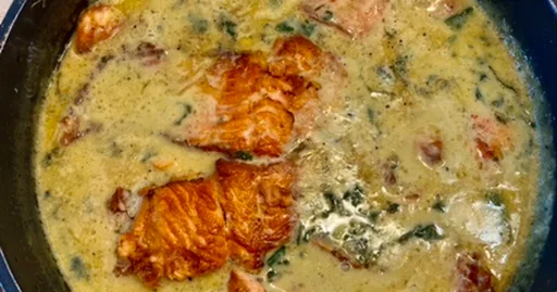 Salmón a la toscana