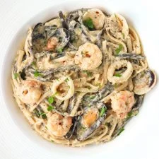 Cream Sauce Seafood Pasta