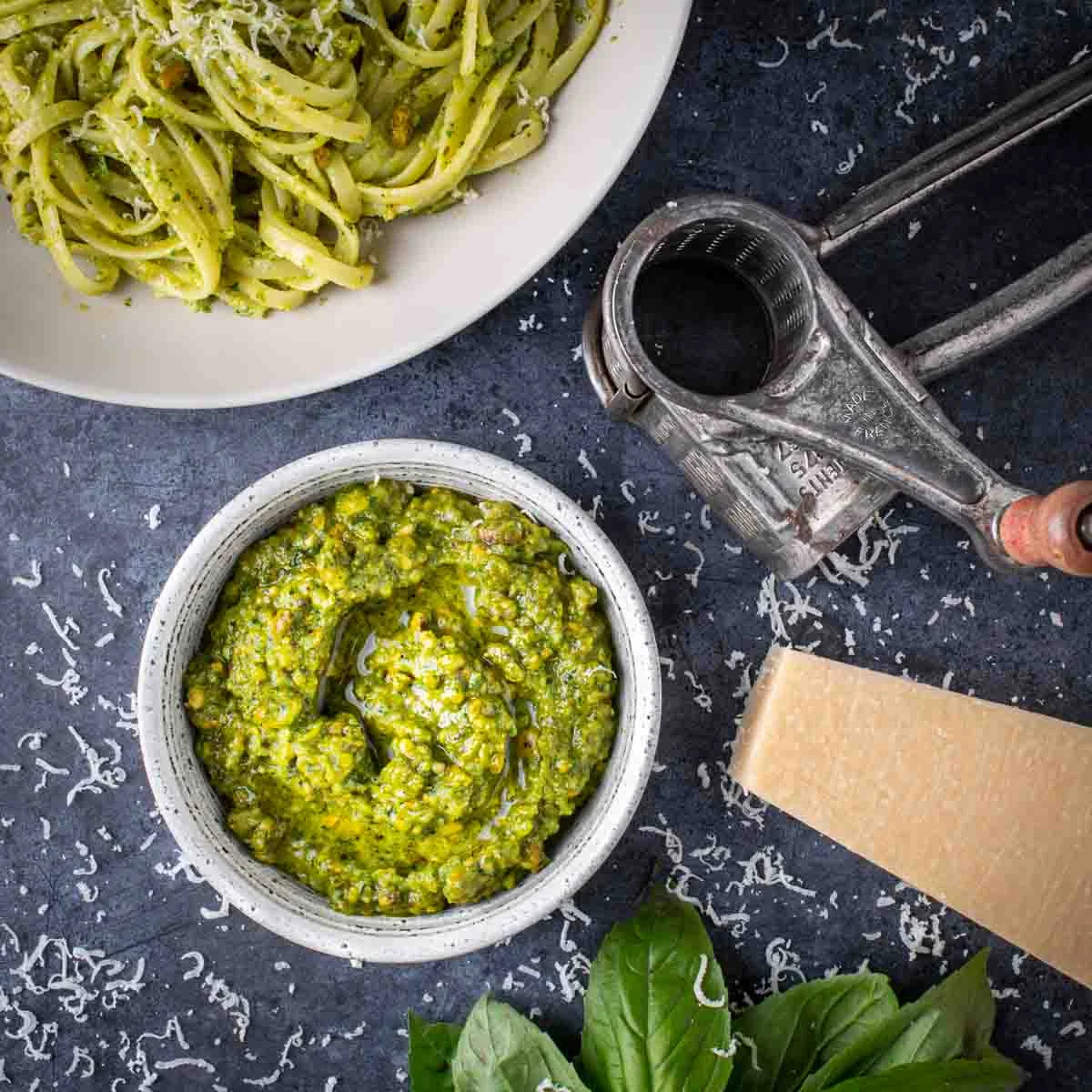 Pistachio pesto