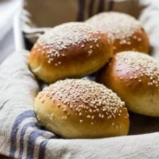 Whole Wheat Hamburger Buns