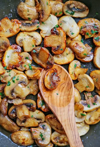 Champiñones al ajillo y mantequilla en 5 minutos