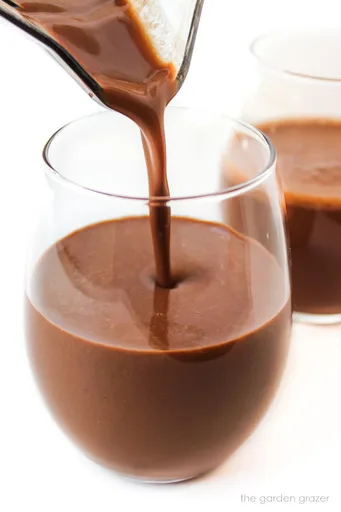 Batido de chocolate vegano y saludable