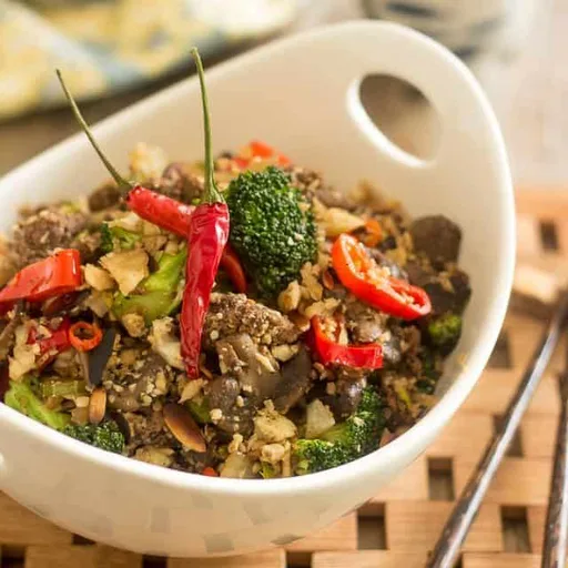 Beef and Broccoli Cauli-Rice