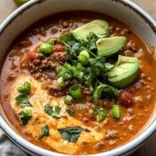 Spicy Queso Beef Chili Recipe