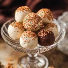 Amaretto Chocolate Truffles Recipe