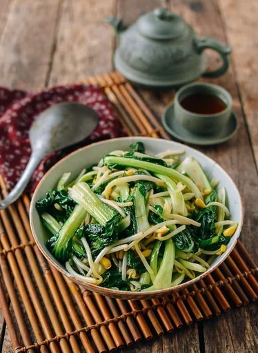 Ru Yi Cai (“As You Wish” Vegetables, 如意菜)