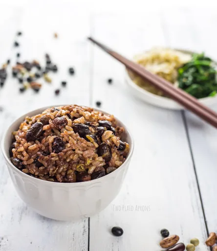 Arroz multigrano coreano (Japgokbap)