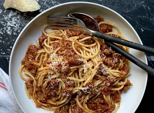 Espaguetis con salsa de carne