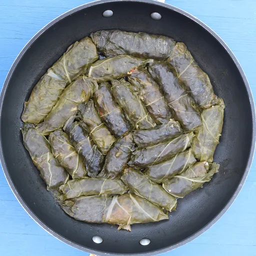 Pencas de acelga rellenas