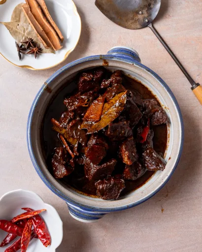 Red Braised Beef (红烧牛肉)