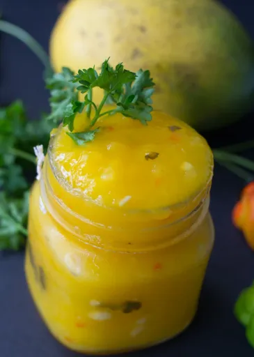 Receta de salsa agria de mango de Guyana: en fogón y Olla Express