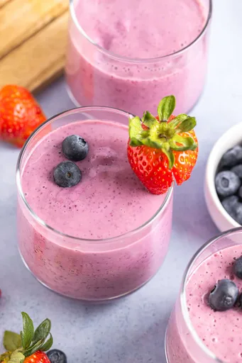 Receta Fácil de Batido de Frutas con Yogur (Batido de Frutos Rojos)
