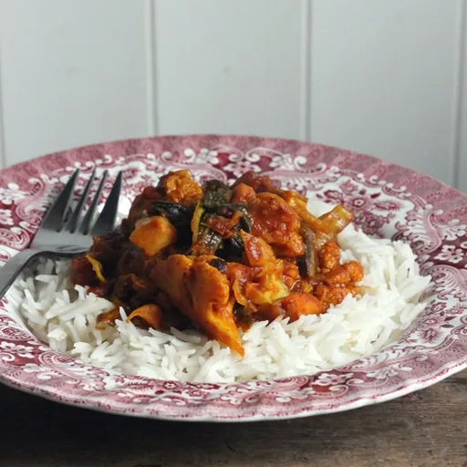 Cauliflower Leaf and Sweet Potato Curry