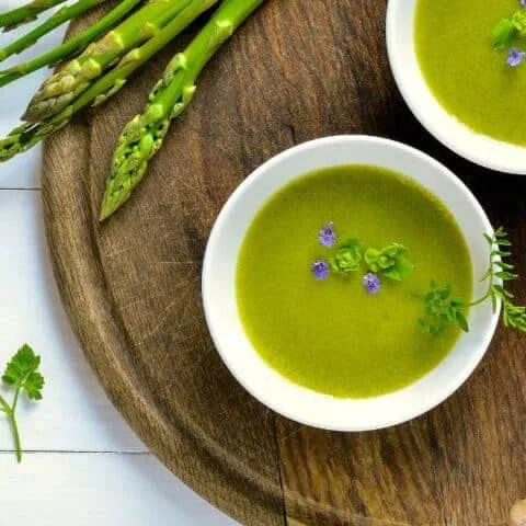 Receta de Sopa Fría de Espárragos
