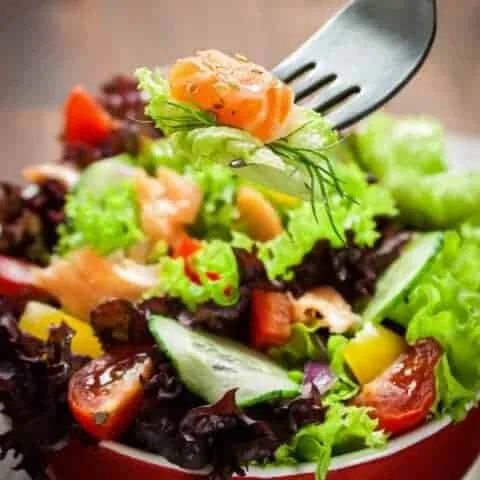 Receta de sabrosa ensalada de salm%c3%b3n