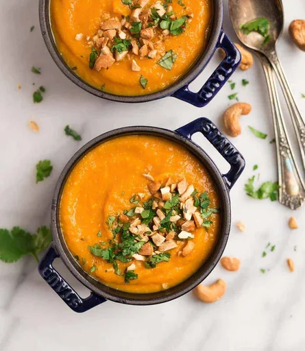 Instant Pot Carrot Soup with Ginger