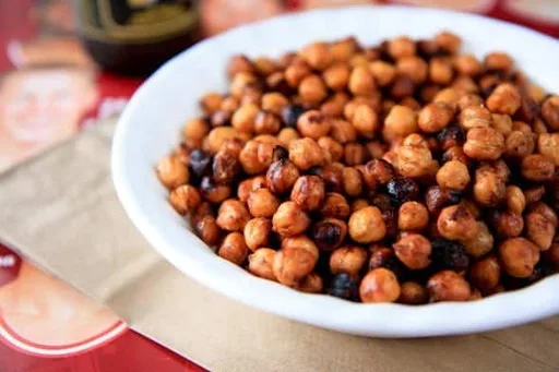 Garbanzos tostados dulces y picantes