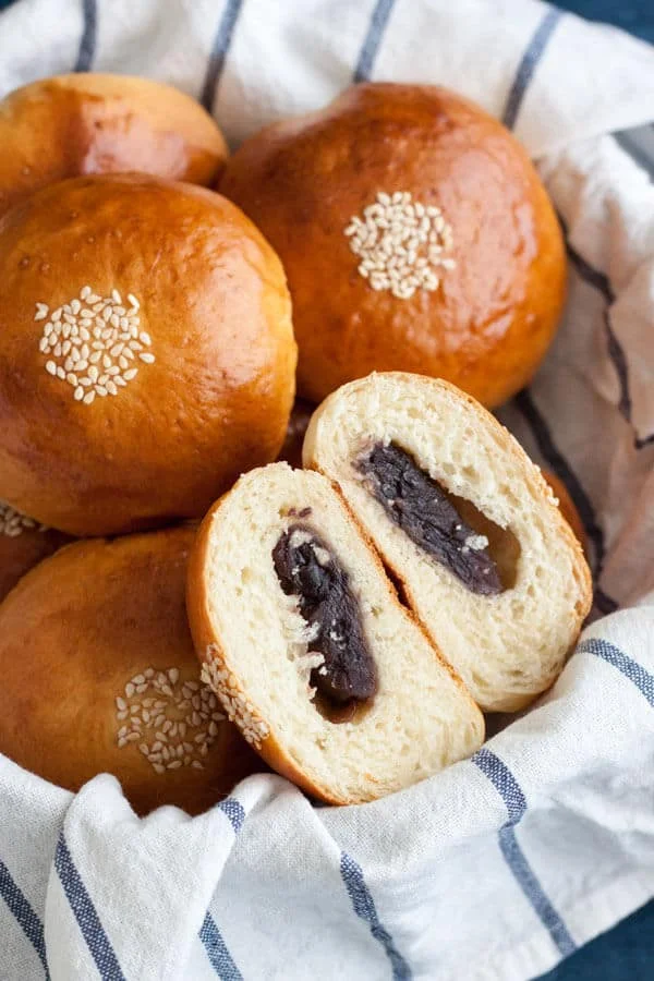 Anpan (Japanese Red Bean Bun)