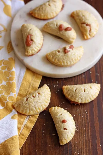 Guava Cream Cheese Mini Hand Pie