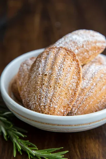 Receta de magdalenas de aceite de oliva y romero
