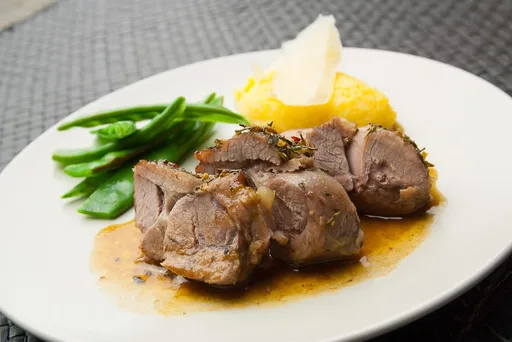 Lammbraten aus der Lammschulter