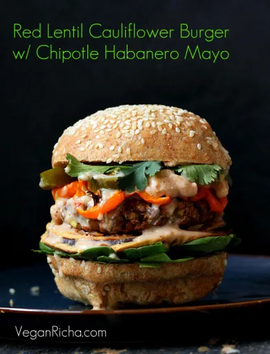 Hamburguesa de lentejas rojas y coliflor
