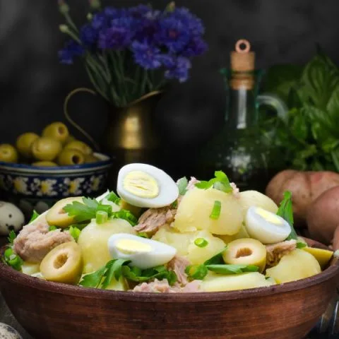 Receta de ensalada de atún española