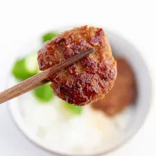 Quick Kid-Friendly Vietnamese Pan-Fried Ground Pork Patties
