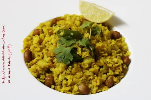 Kanda Pohe with Bajra Flakes