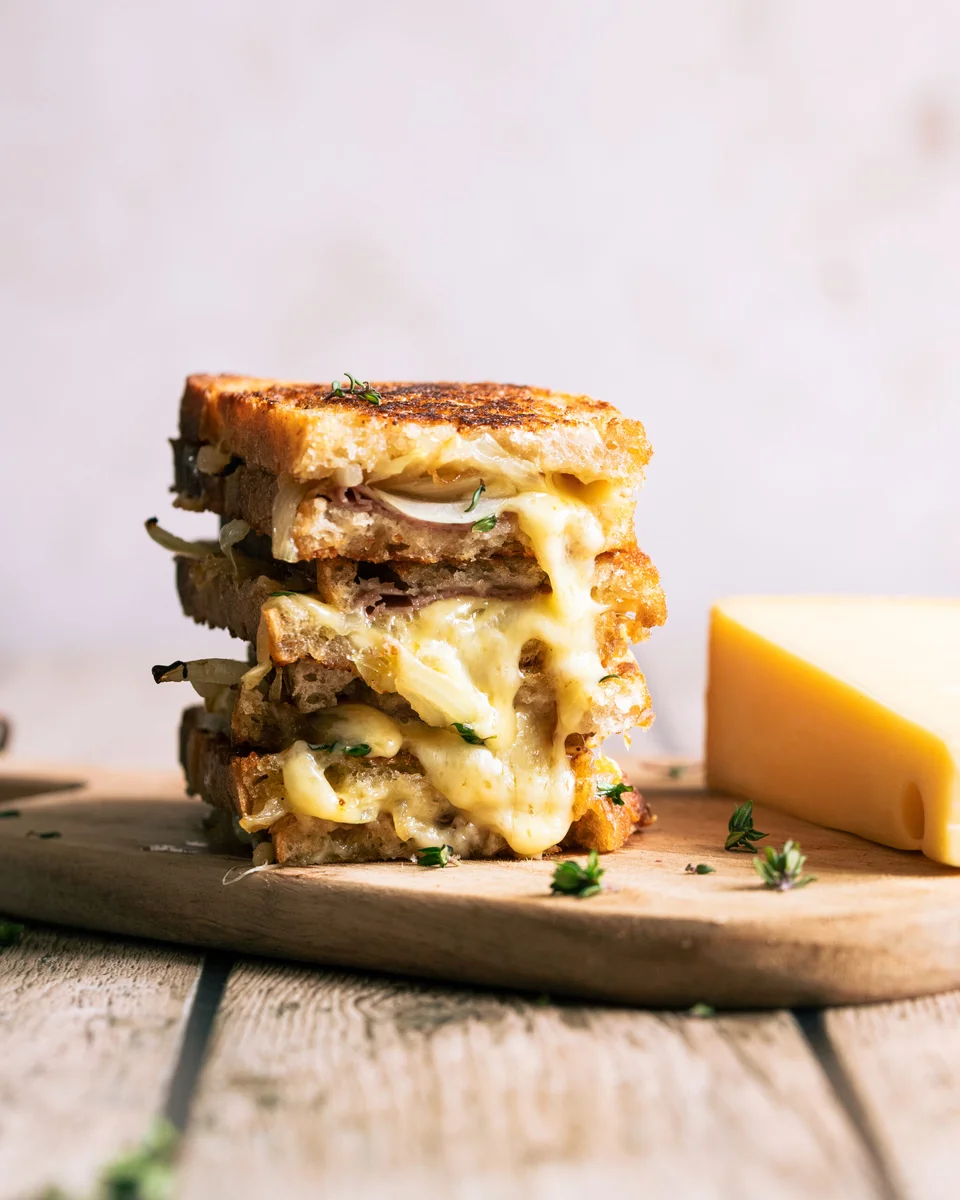 Grilled cheese au gruyère et jambon de Savoie
