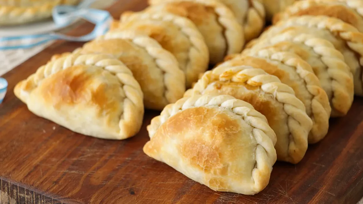 Empanadas de Carne Cortada a Cuchillo