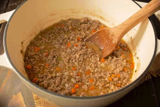 Salsa boloñesa blanca tradicional