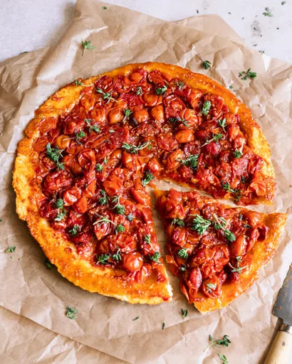 Tarta Tatin de tomate