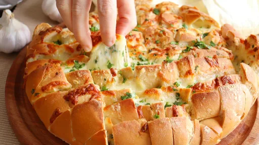 Pan de Ajo con Queso, simple y delicioso