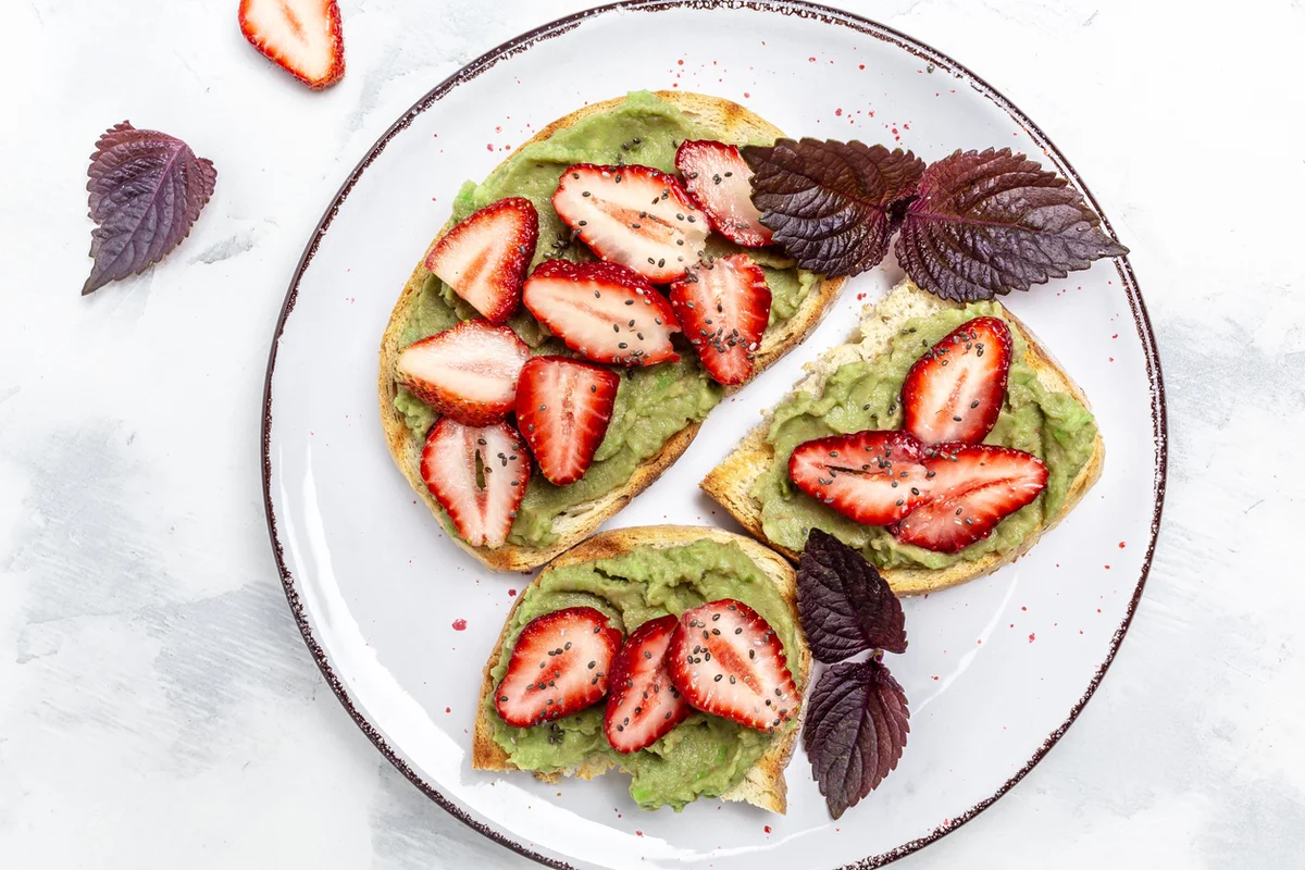 Avocado Toast With Strawberries And Chia Seeds