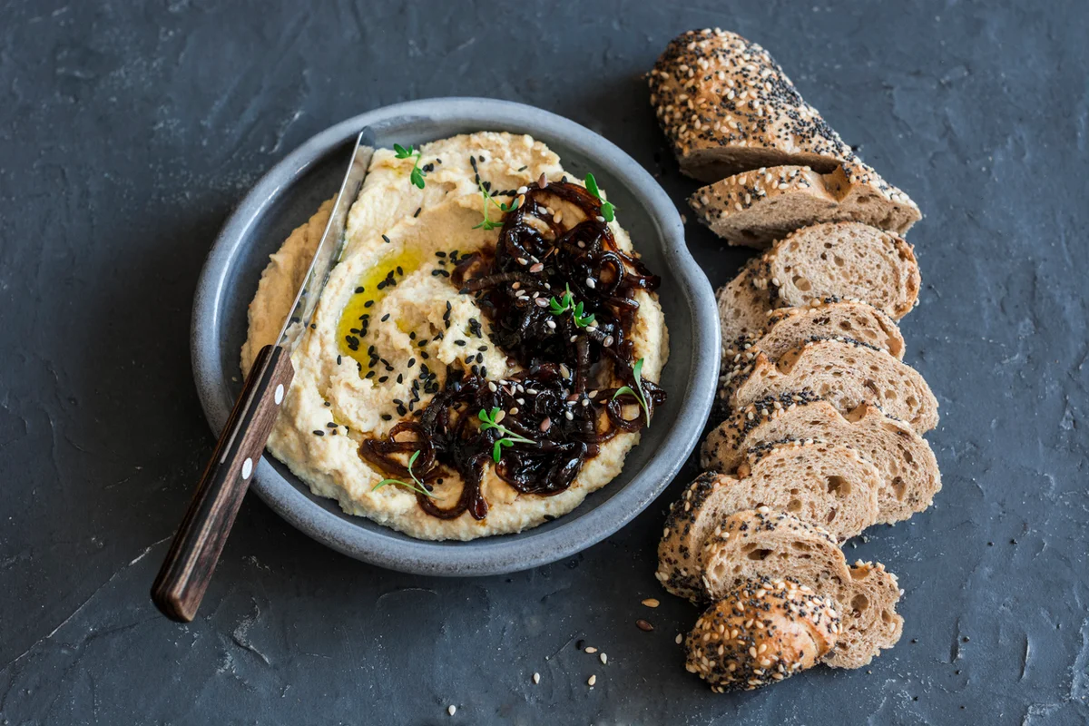 Mastiha-scented Hummus With Caramelized Onions