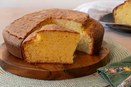 Bizcocho esponjoso de naranja y limón