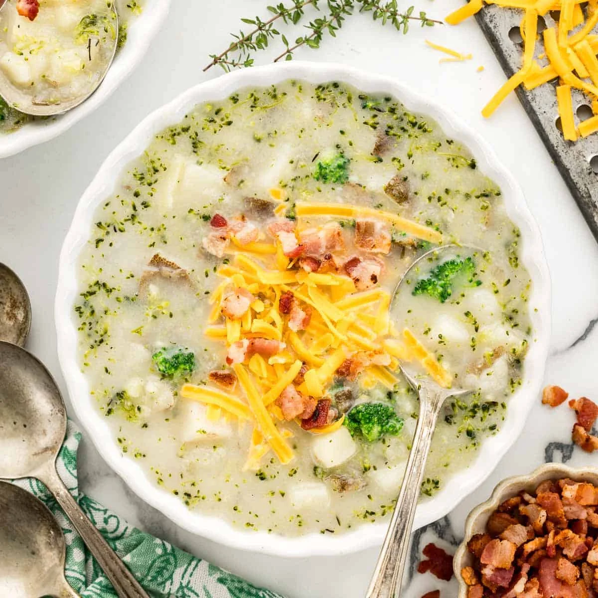 Broccoli Potato Soup Recipe (Easy!)